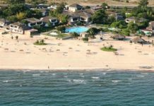 Constructions anarchiques sur les rives du lac Tanganyika