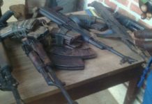 La police burundaise continue de saisir des caches d’armes dans des endroits indiqués