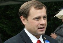 Le Burundi, prochaine étape de Tom Perriello de sa tournée dans la région des Grands Lacs