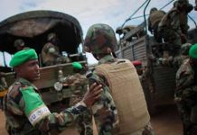 500 dollars des militaires en mission retournent à la source
