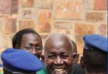 La justice confirme la détention de Pierre Claver Mbonimpa